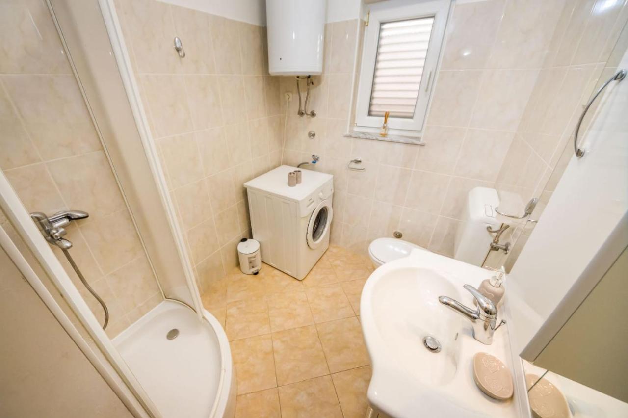 Kuca Za Odmor Danijela Villa Slivnica Exterior photo