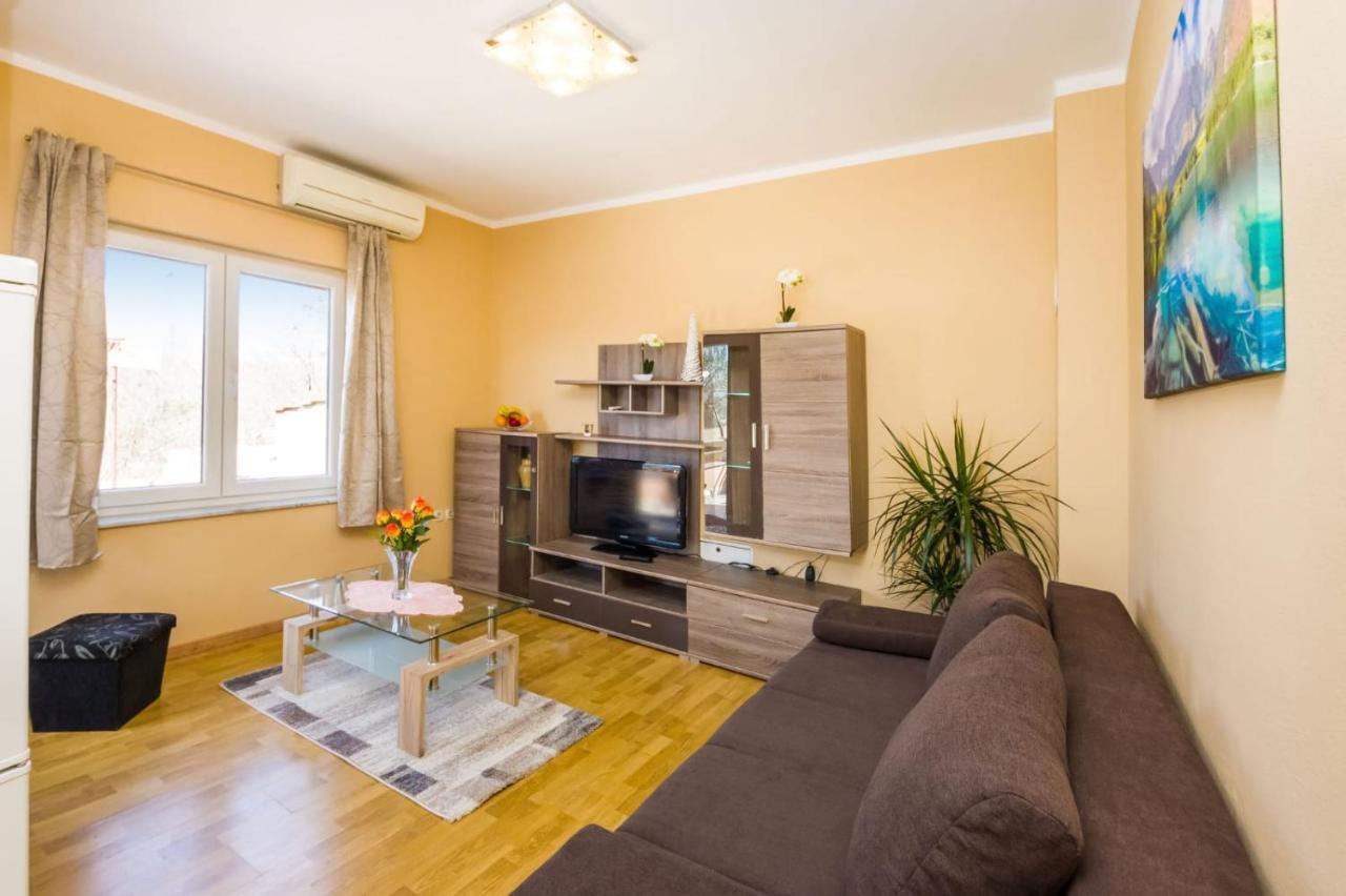 Kuca Za Odmor Danijela Villa Slivnica Exterior photo